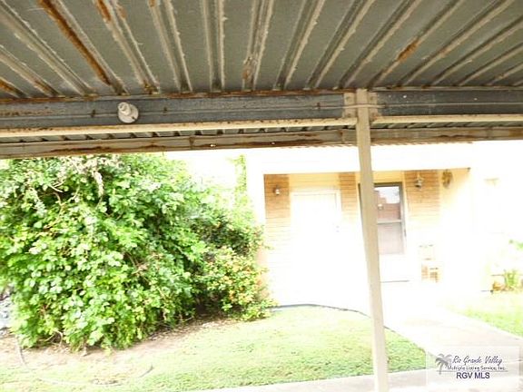 3rd image of 20 Palmetto Ct #A