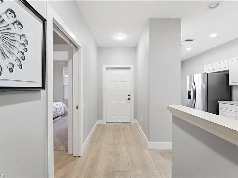 8259 Parkstone Pl #202 — Photo 11