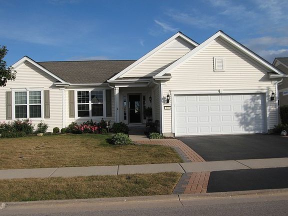 2nd image of 640 Lincoln Cir