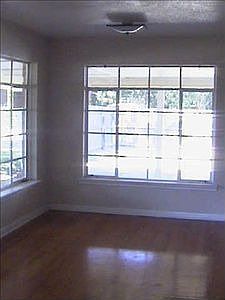 3rd image of 10330 Eastwood Dr