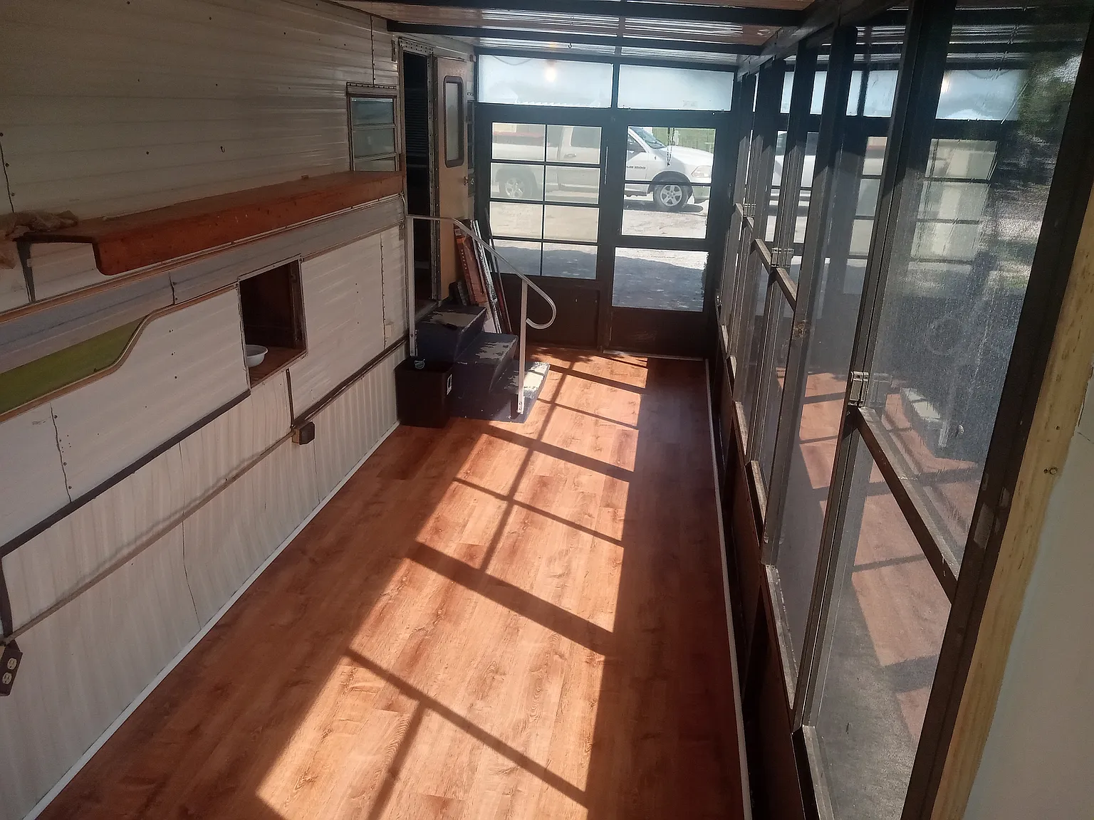 Southern Sun - 34 Unit — Photo 3