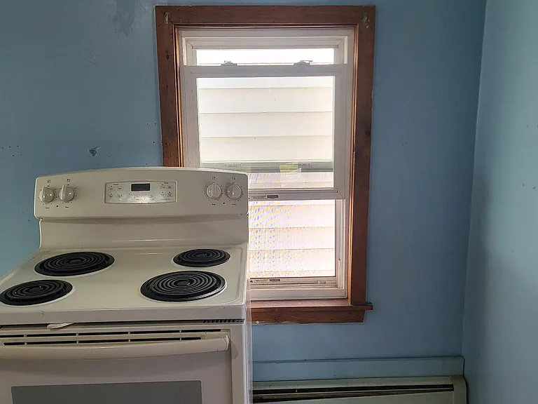 21 Pearl St #3 — Photo 9