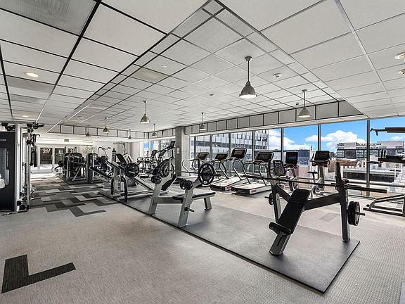 Fitness center at 1600 Vine in Hollywood, CA.