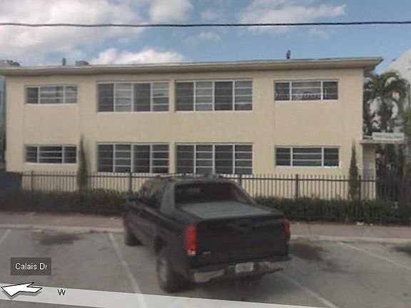 4th image of 1945 Calais Dr APT 4