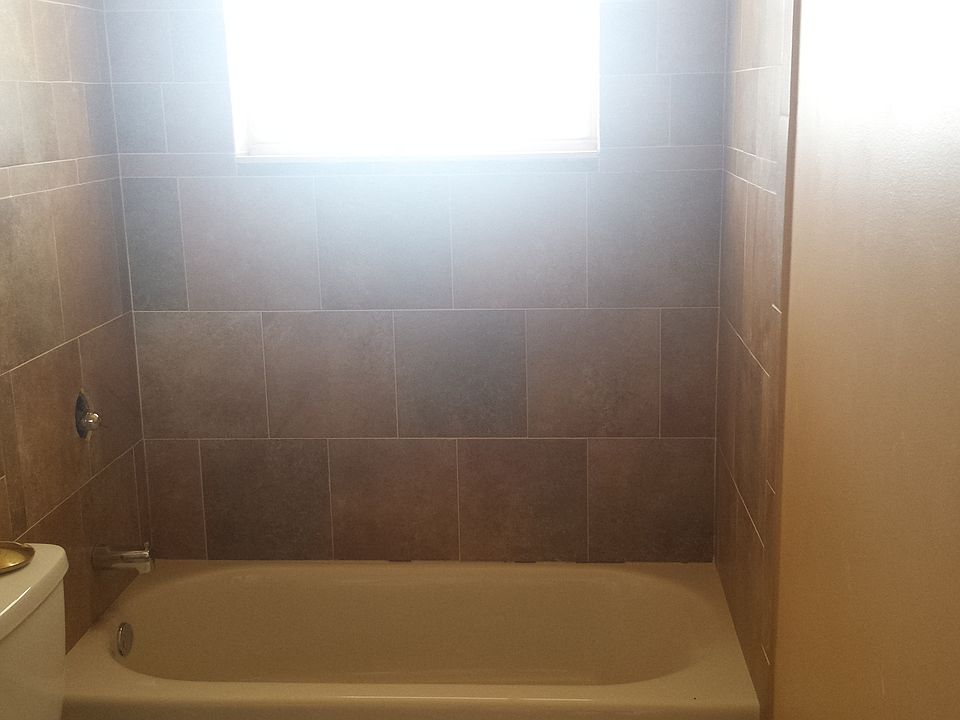 2nd image of 1435 8th St