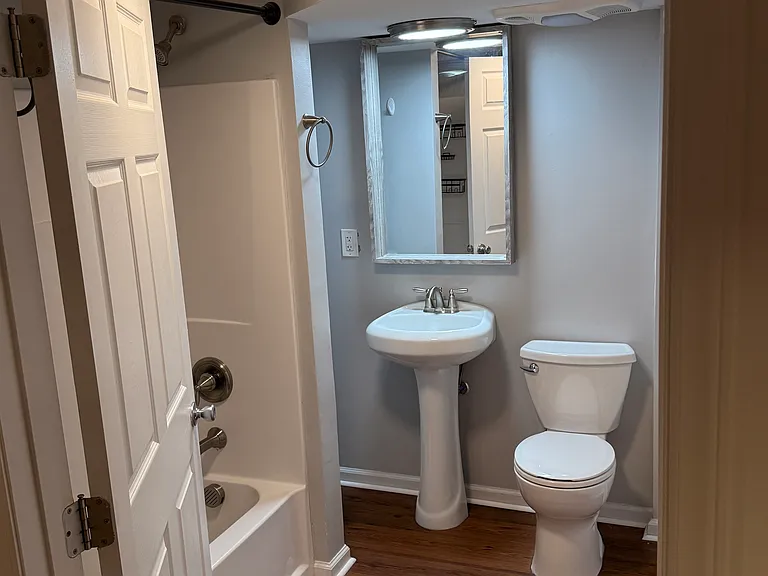 586 Mirawood Trl NE — Photo 8