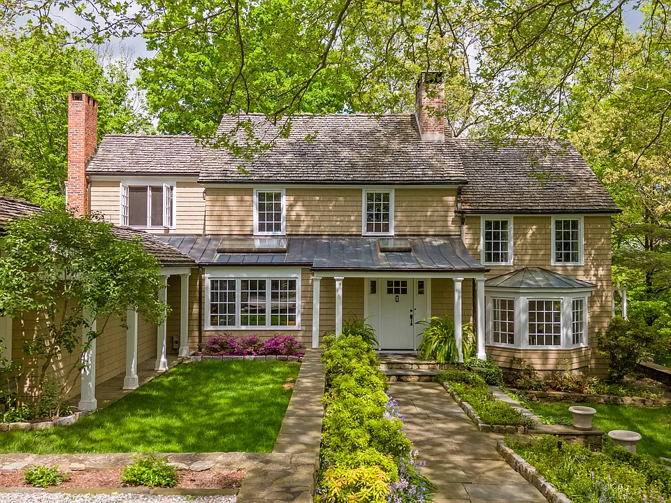 467 Laurel Rd