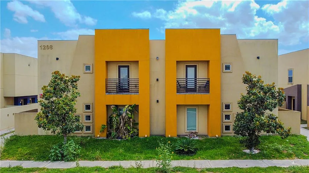 1208 E Camellia Ave UNIT 2, McAllen TX - Owner Finance Home
