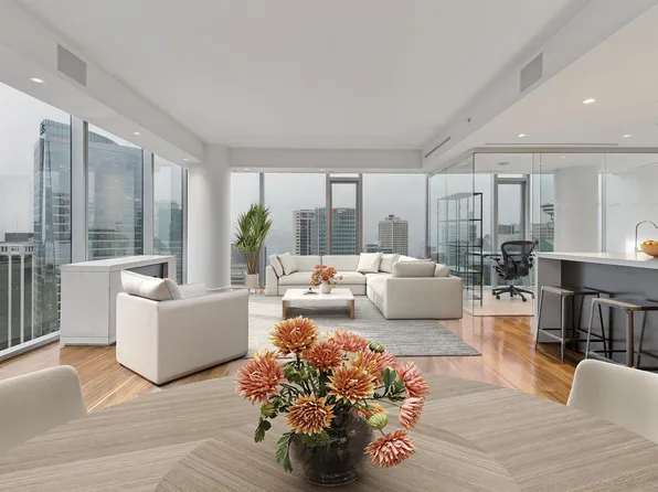 667 Howe St #2702, Vancouver, BC V6C 0B5