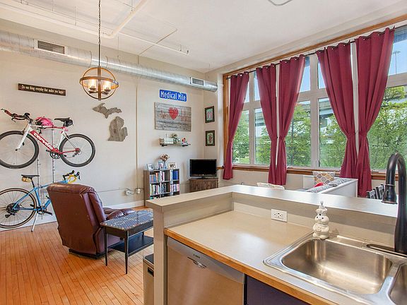 3rd image of 600 Broadway Ave NW APT 214