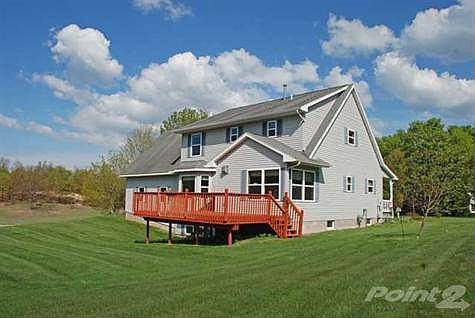 3rd image of 8252 Forest Dr