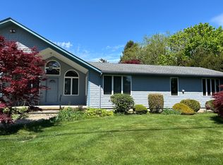 137 Cedar Rd, Charlestown, RI 02813