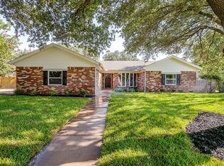 1003 Canton Rd, Cleburne, TX 76033