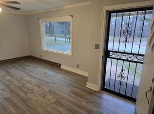 127 Phillips Rd, Jackson, TN 38301