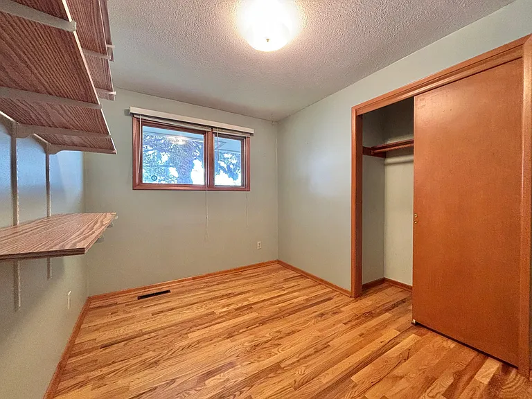 7520 E Mission Ave — Photo 7