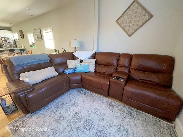 1114 Saratoga St #2 — Photo 10