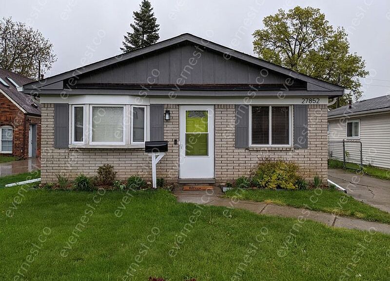 1st image of 27852 Groveland St