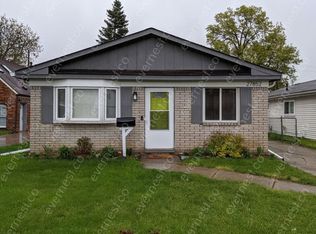 27852 Groveland St, Madison Heights, MI