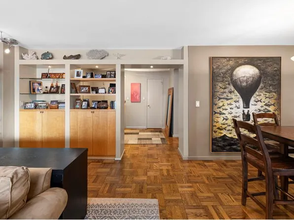 196 East 75th Street image 11 of 15