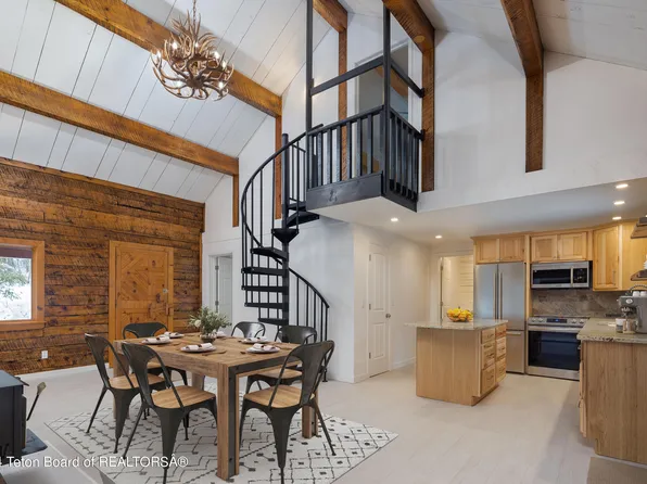 96 White Pine Ave, Star Valley Ranch, WY 83127