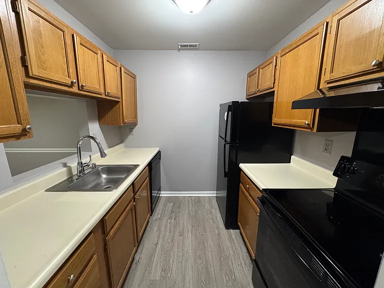 1023 Willings Way #1023 — Photo 9