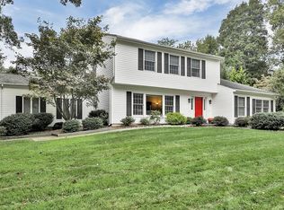 2 Heath Pkwy, Middletown, NJ 07748