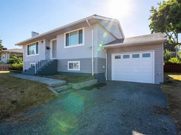 7406 Imperial St, Burnaby, BC V5E 1N9