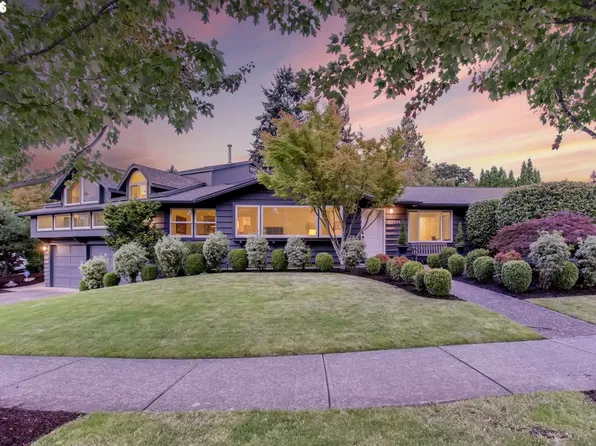 2250 SW Burbank Ave, Portland, OR 97225