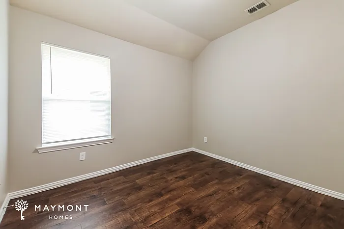 118 Hamilton Dr — Photo 12