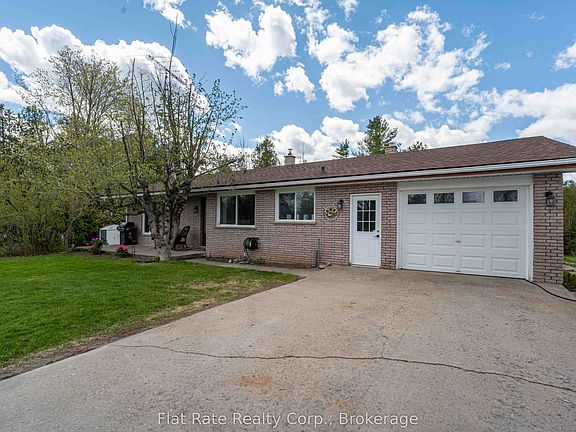 4th image of 2086 McCrackens Landing Rd