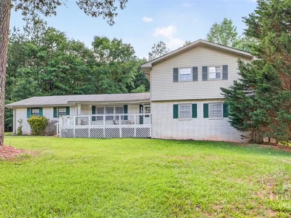 1981 Lee Peters Rd, Loganville, GA 30052