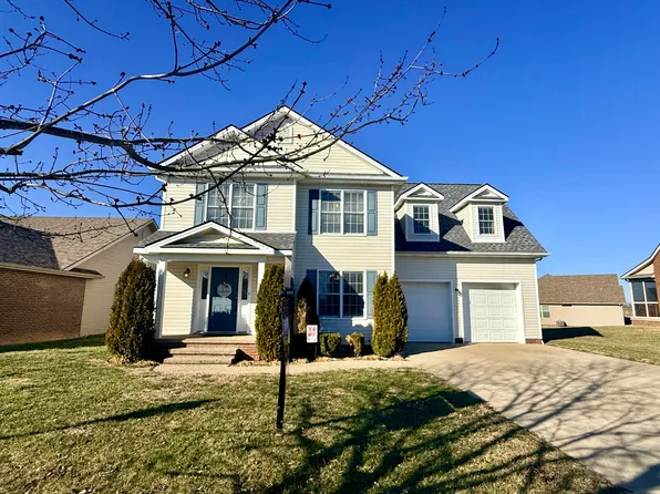 932 Hunter Trl, Mount Sterling, KY 40353
