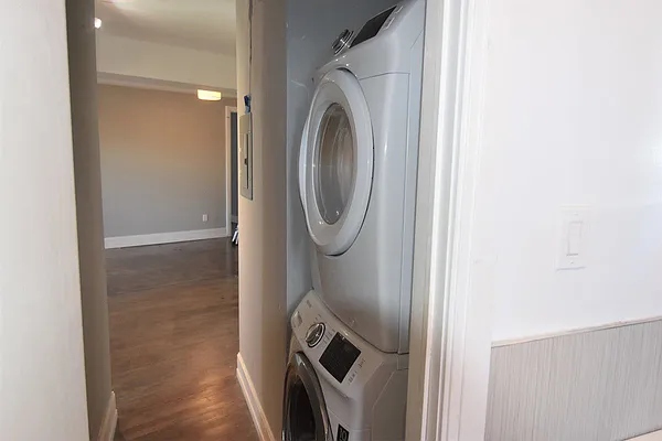 Rented by Zuz Realty | media 31