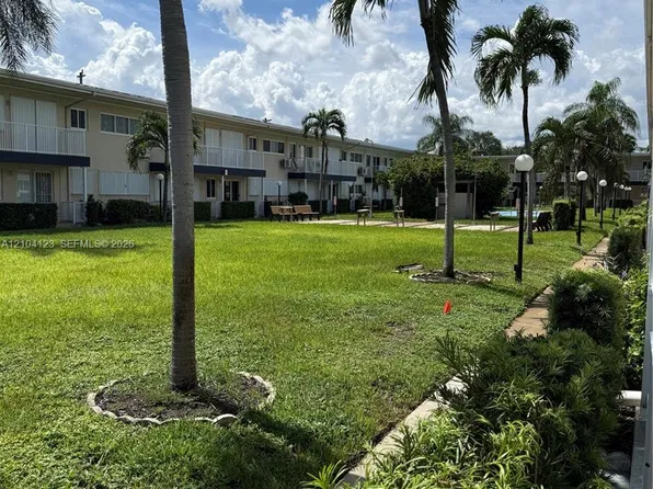 223 S Federal Hwy APT 79, Dania, FL 33004