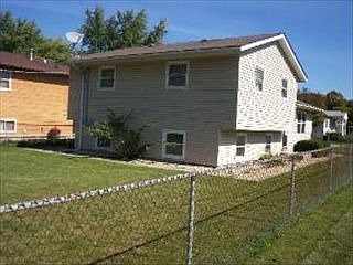 4th image of 1512 Leslie Ave