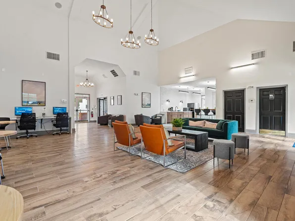 SomerHill Farms Apartments