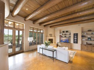 17B Paseo Del Oso, Santa Fe, NM 87506
