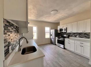 508 Broadway #1, Somerville, MA 02145