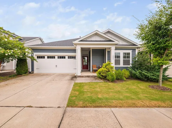 1821 Cypress Cove Dr, Wendell, NC 27591