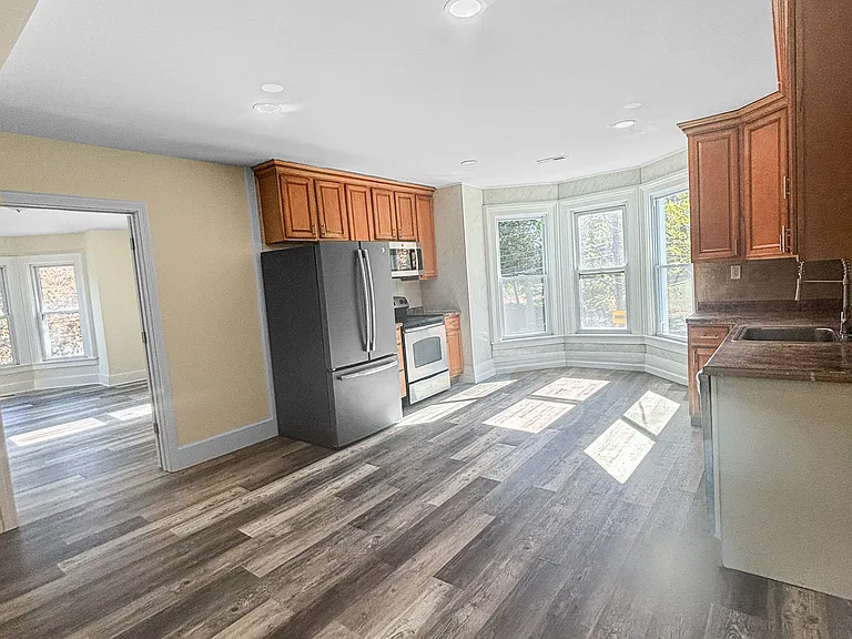 358 Pomeroy Ave #2 — Photo 37