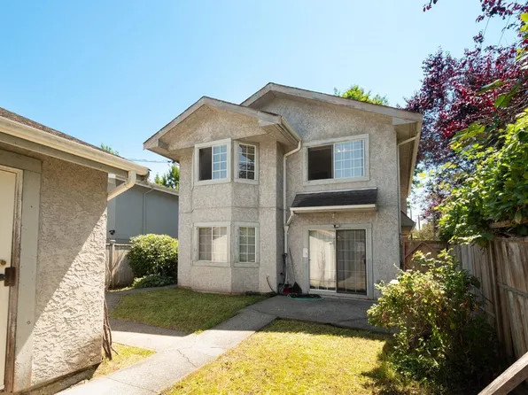 3494 Laurel St, Vancouver, BC V5Z 3V2