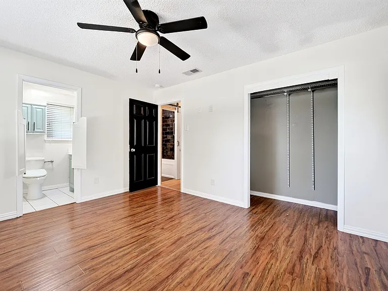 505 Whittle Way — Photo 20