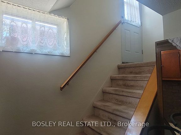 5th image of 50 Hathway Dr #Basement