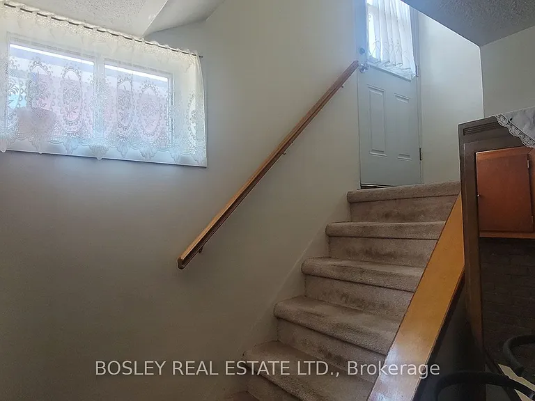 50 Hathway Dr #BASEMENT — Photo 5