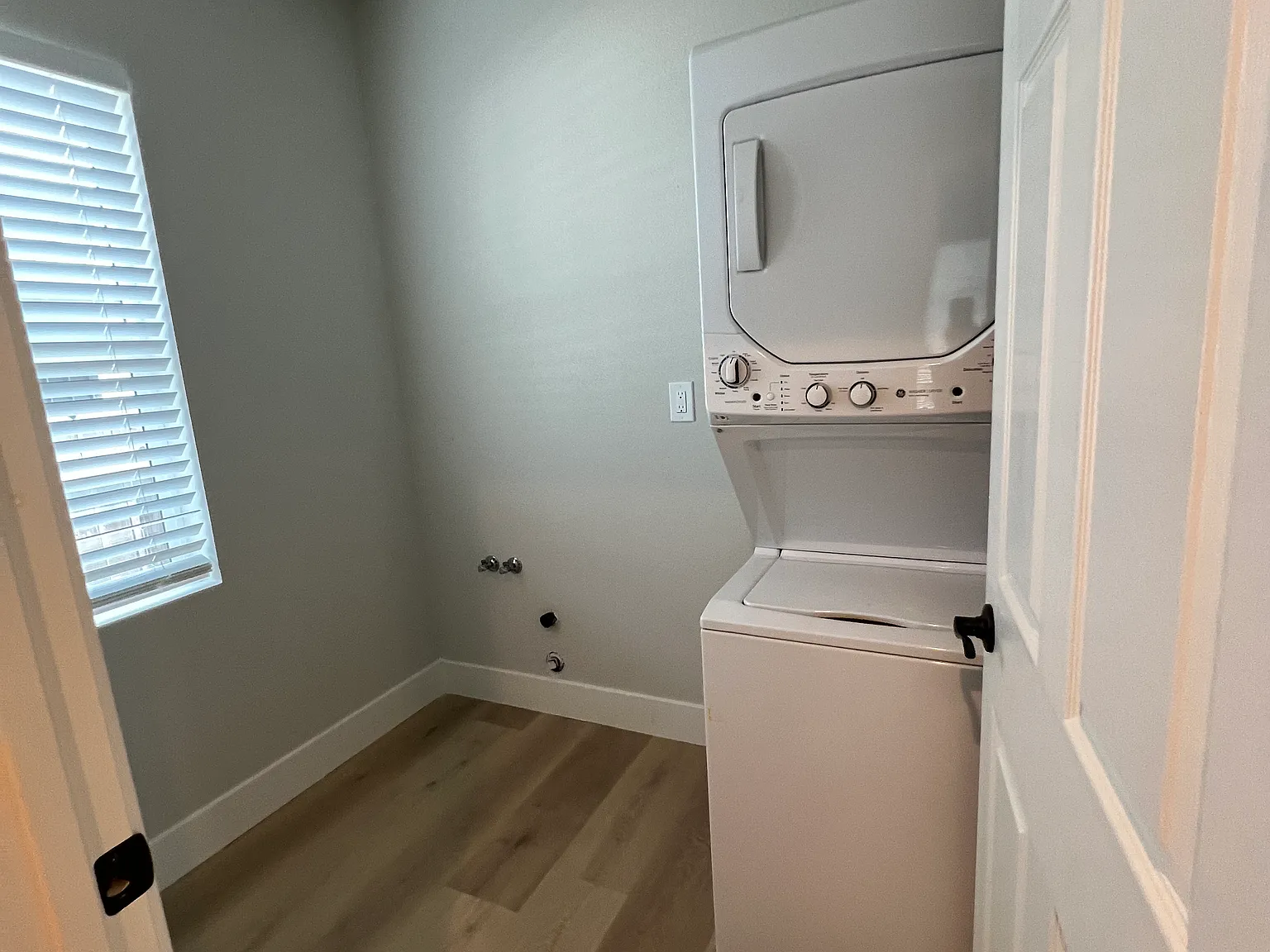 2 bed, $2,000 — Photo 2