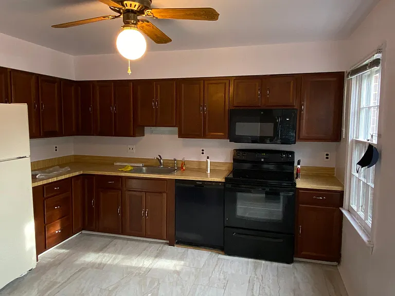 11971 Beltsville Dr — Photo 2
