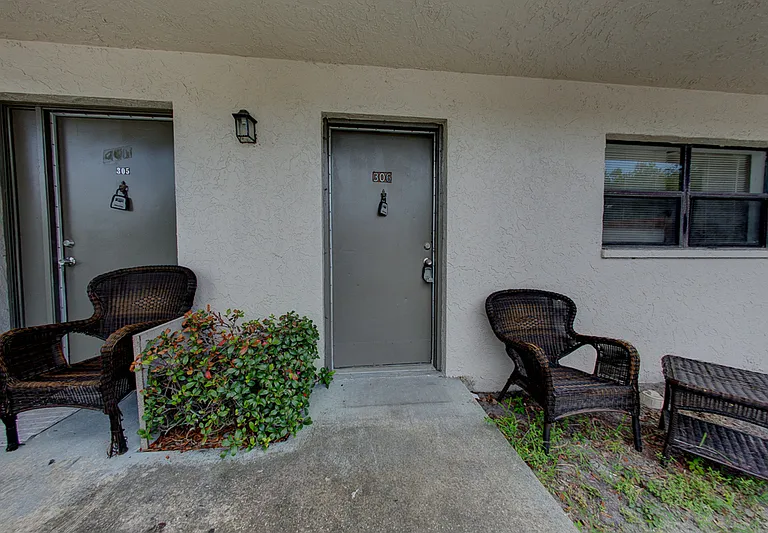 2142 Bradford St #306 — Photo 9