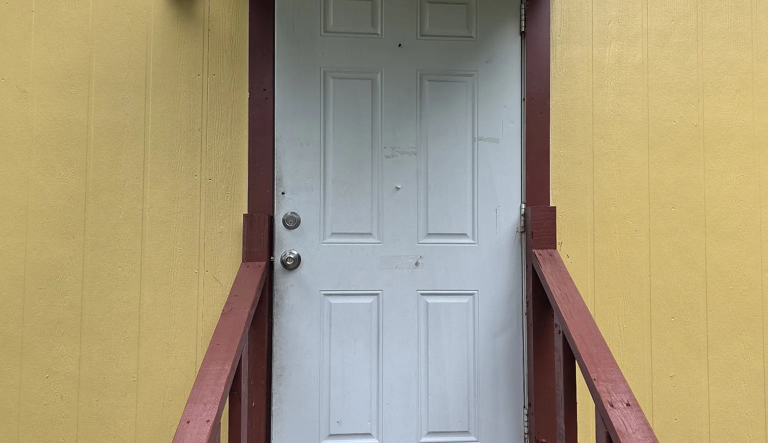 2 bed, $950 — Photo 1