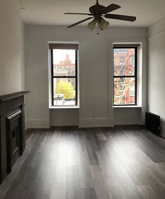 Rented by Compass | media 10