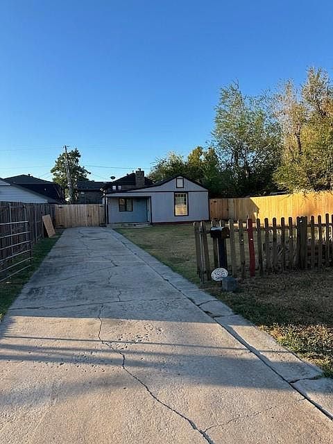 1st image of 2808 NW 58th St